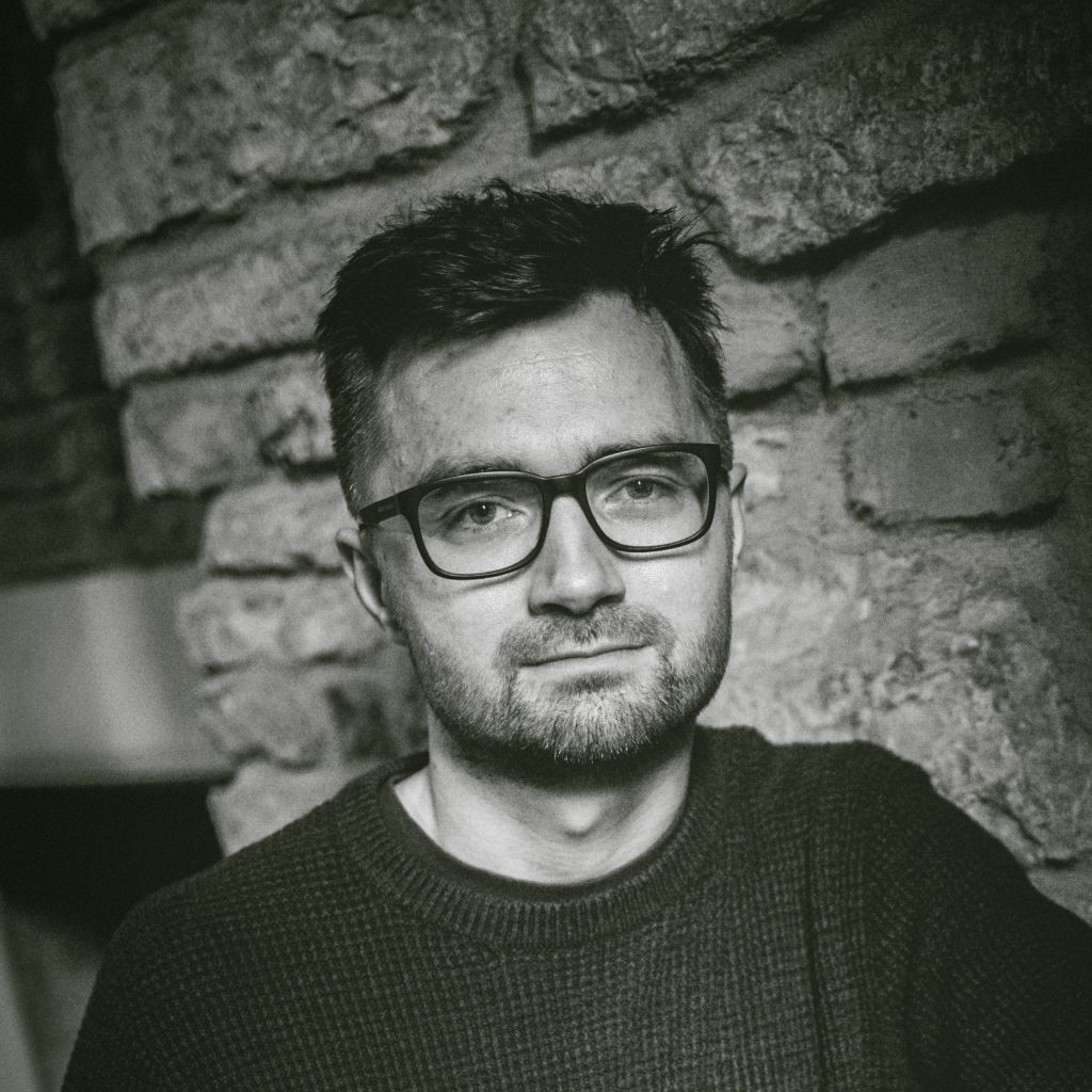 Román Léto ztracených duší je ozvěnou minulých životů v kulisách českého maloměsta